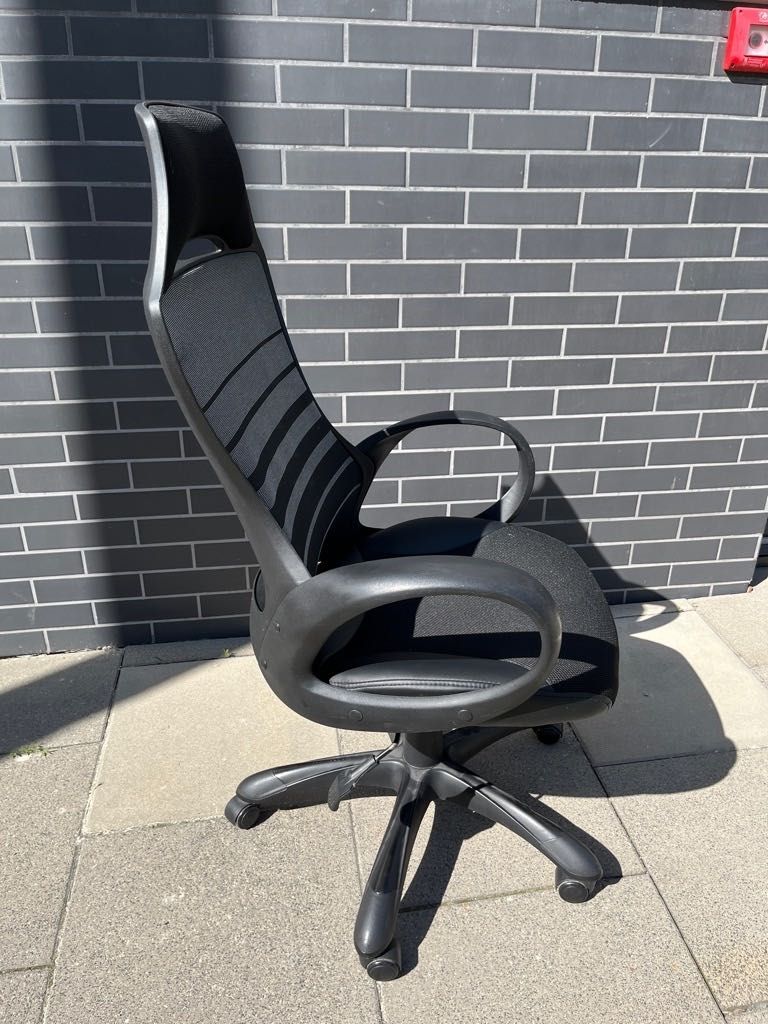 Fotel ergonomiczny biurowy/gamingowy