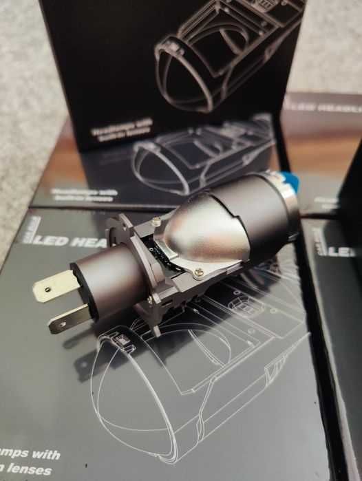 Авто лампа H4 bi led линзи  F40B 12-24м 6000K 30000Lm  (цена за 2шт)