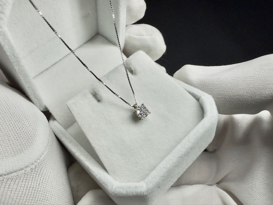 Підвіска з білого золота та діамантами Ponto Luce