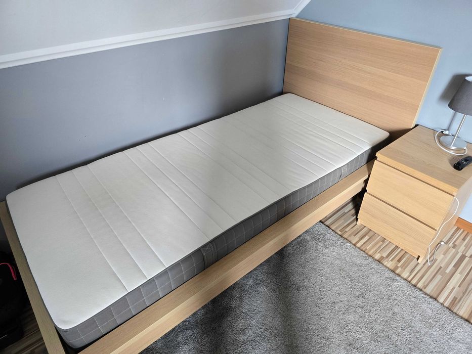 Łóżko IKEA MALM 90x200 + dno + materac IKEA MORGEDAL 90x200