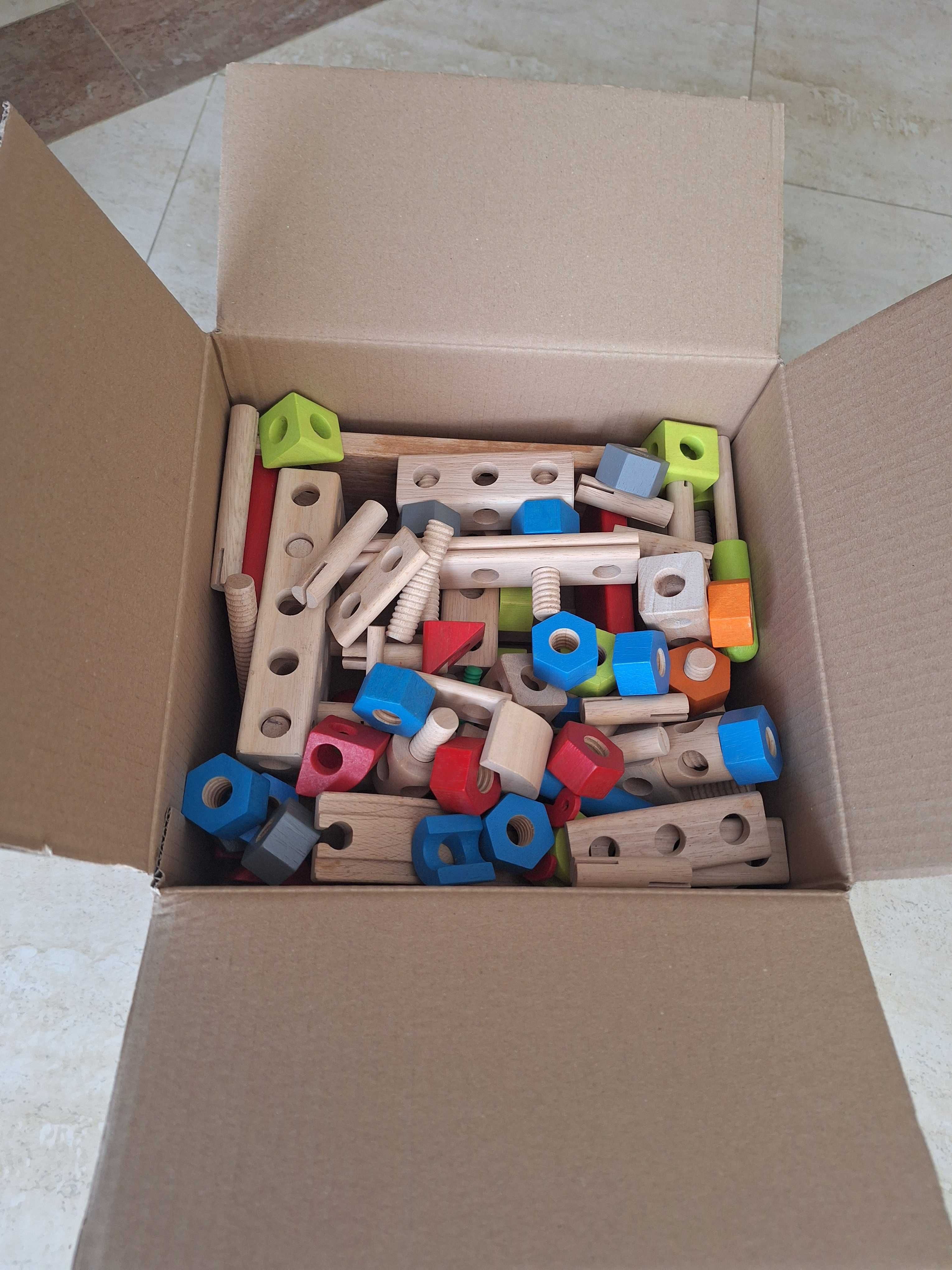 Kit construção em madeira - 100 peças