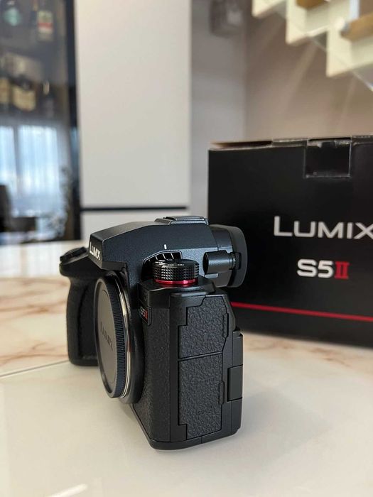 Panasonic Lumix S5II