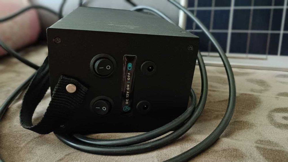 Портативна сонячна зарядна станція Sanlarix MINI 50W