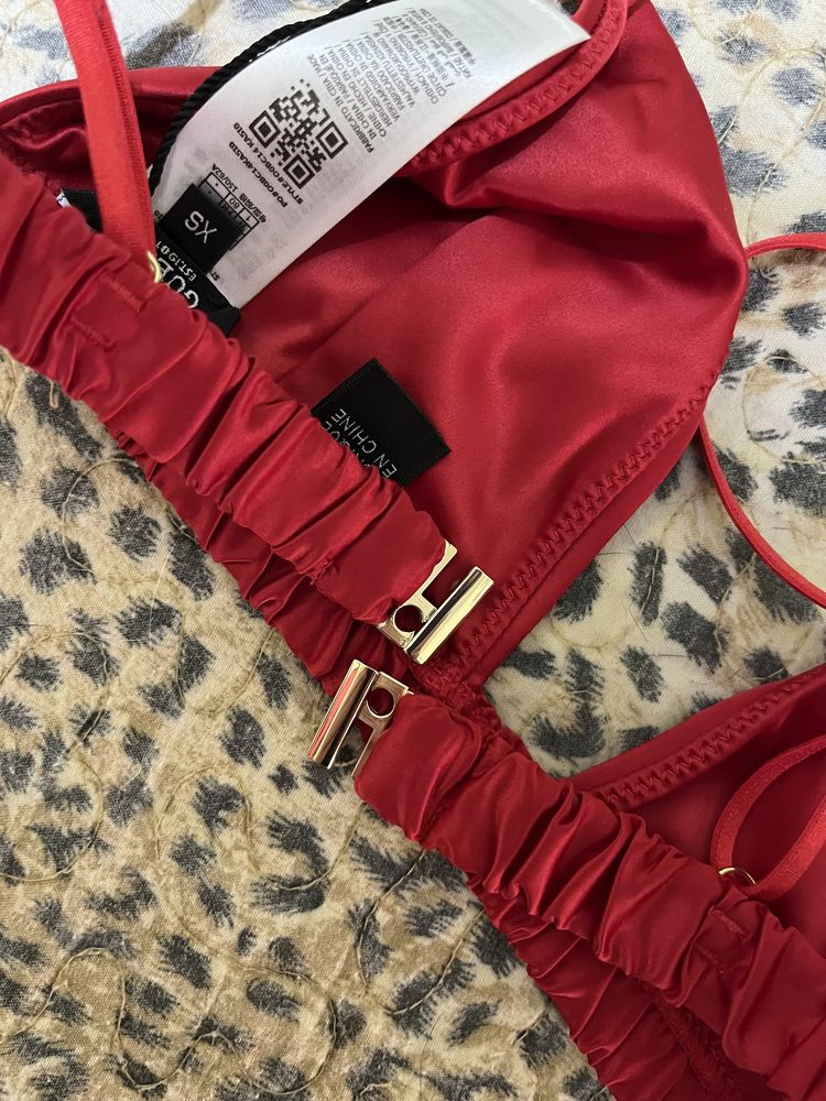 Сатиновий бралет GUESS