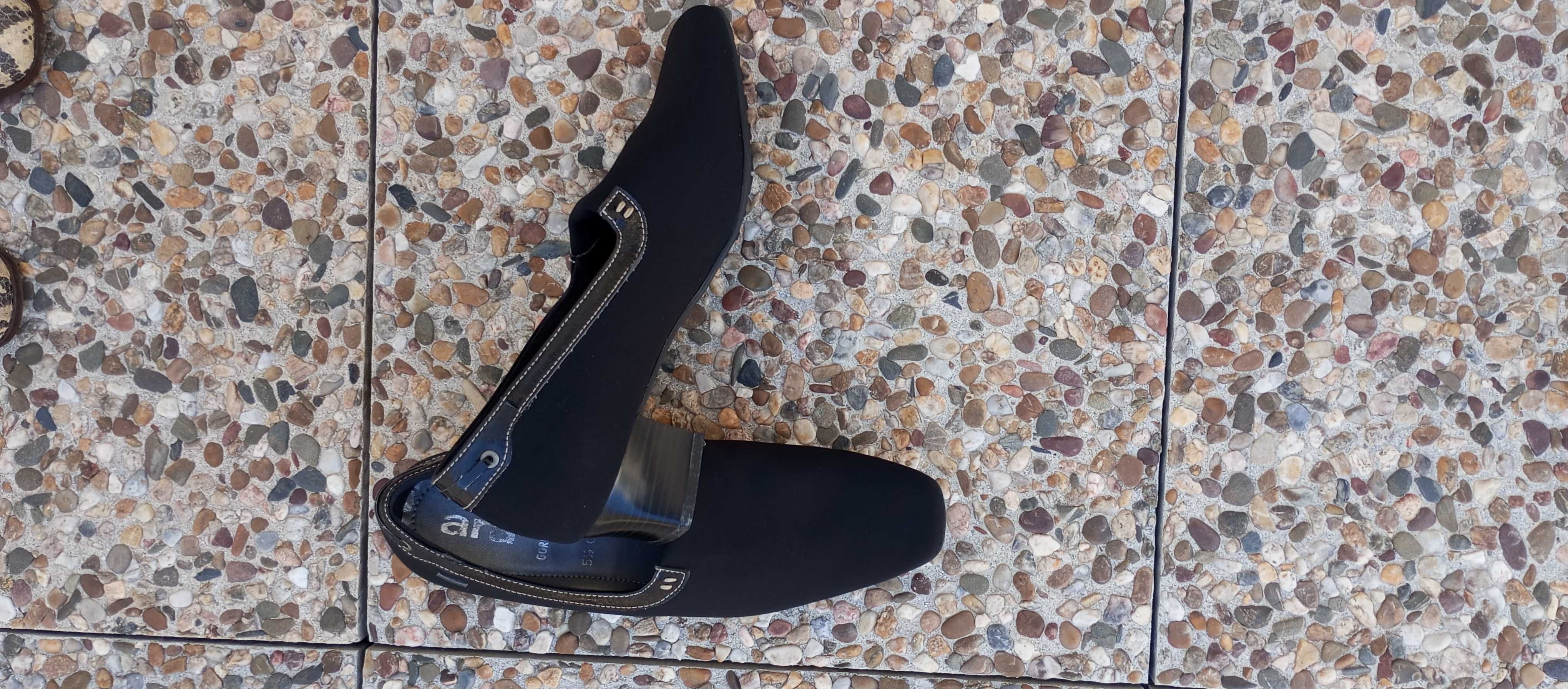 Sapato ARA em Gore-tex preto, muito confortável
