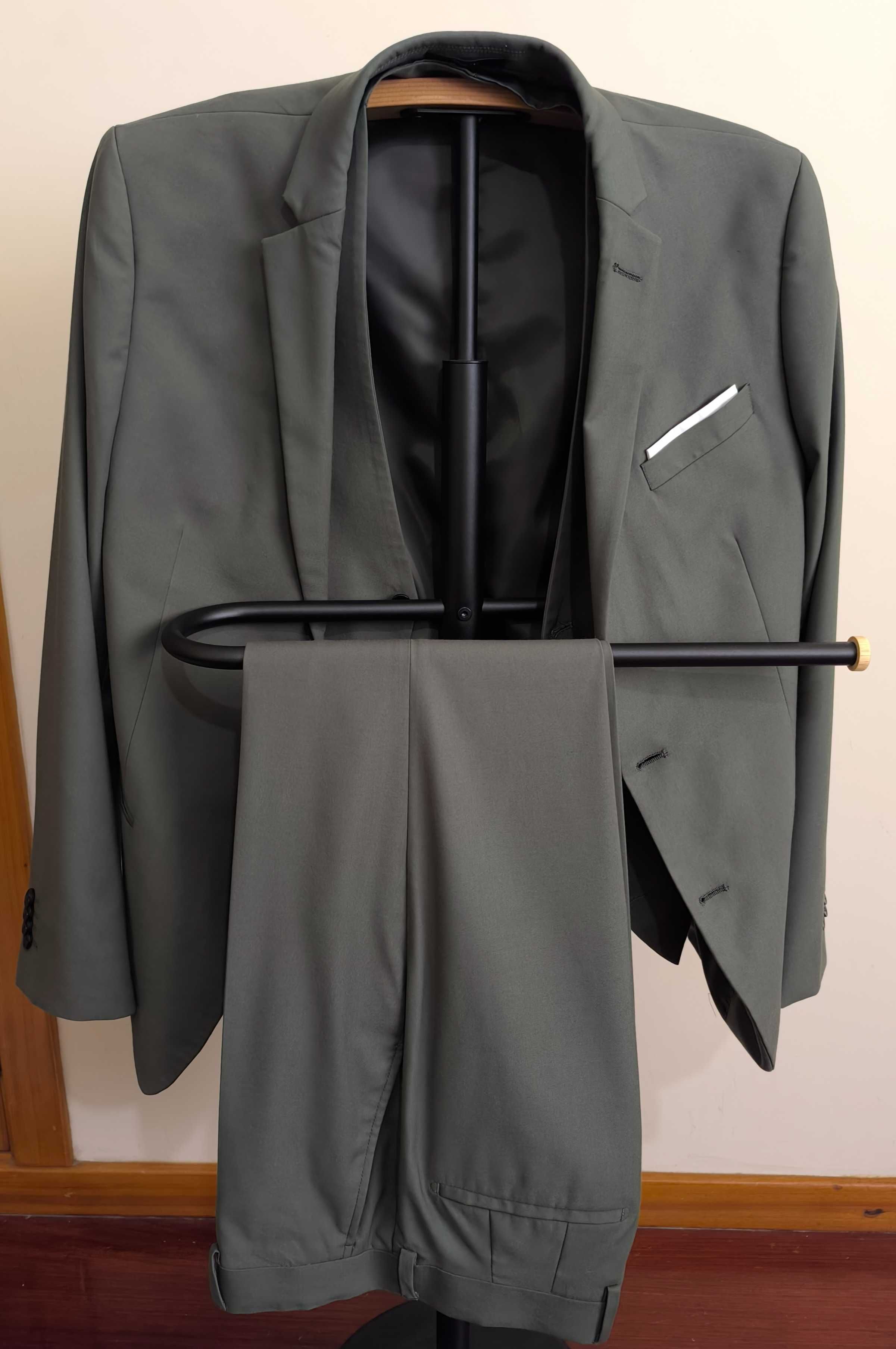 Fato Completo Suits Inc.