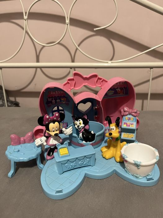 Domek minnie - zabawka