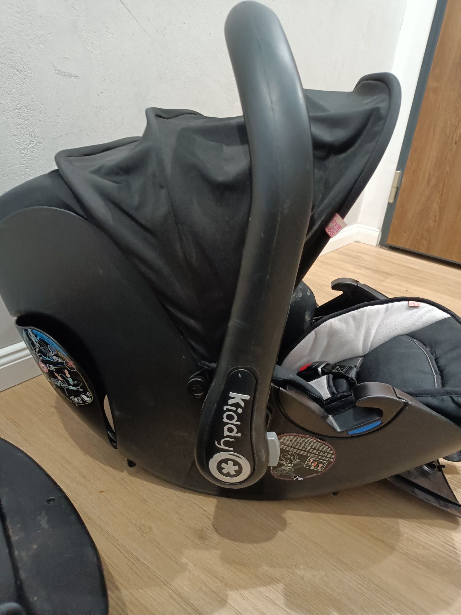 Fotelik/nosidełko z ISOFIX kiddy