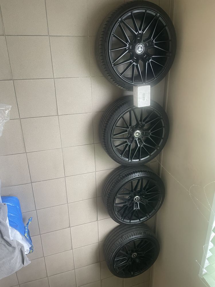 Felga JR 38 Wheels Mercedes + opona Pirelli