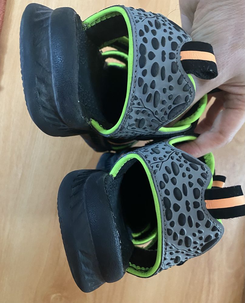 Skechers light сандалі на р.34(23 см)
