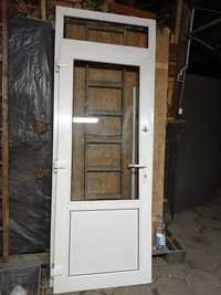 Drzwi sklepowe z futryną 80 cm
