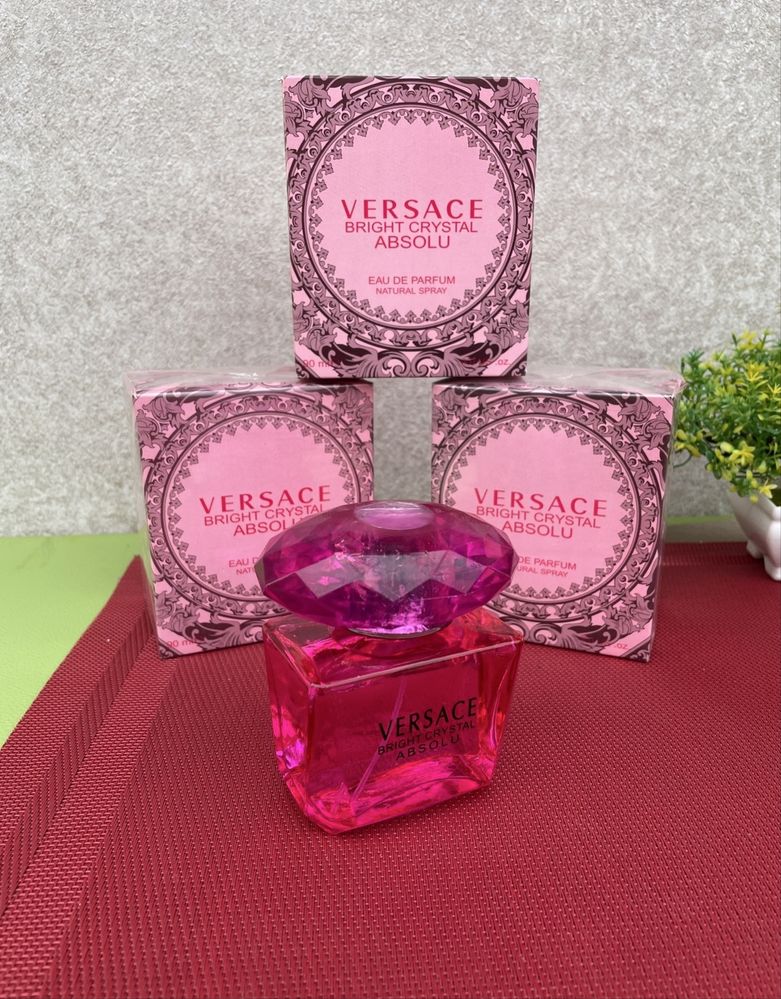 Versace Bright Crystal Absolu Парфумована вода