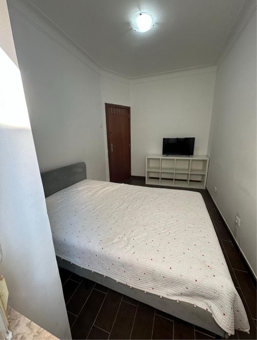 Quarto casal  em moscavide( disponivel dia 15/122025