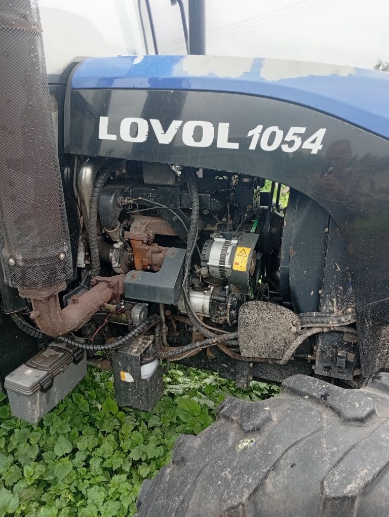 Продам трактор LOVOL  FT 1054