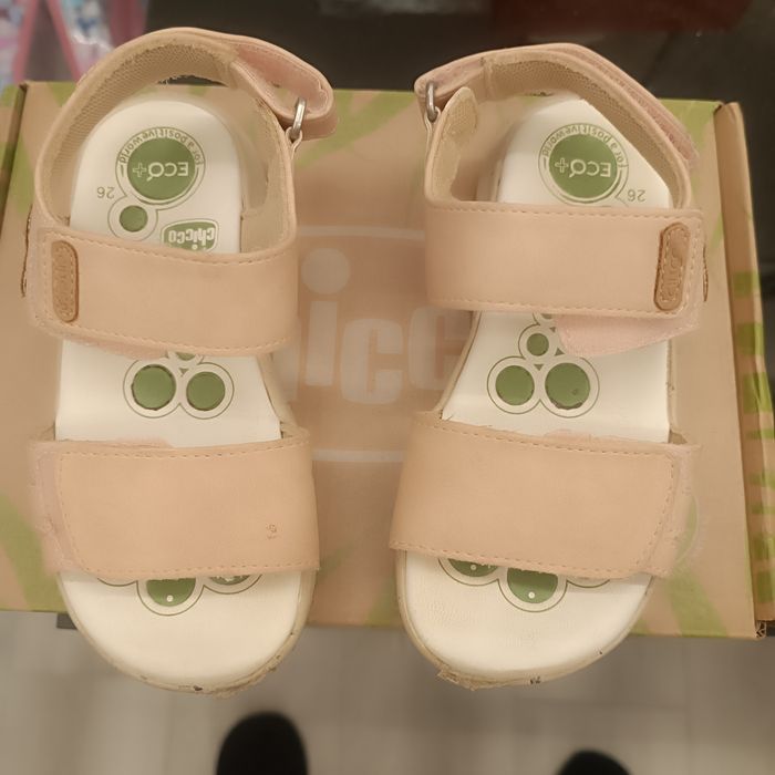 Tênis e sandálias menina Chicco