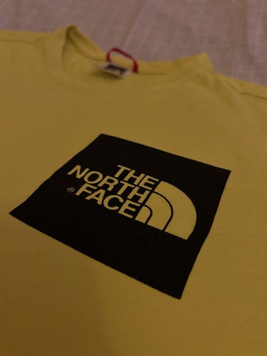 t-shirt the north face s – oryginalny i wygodny