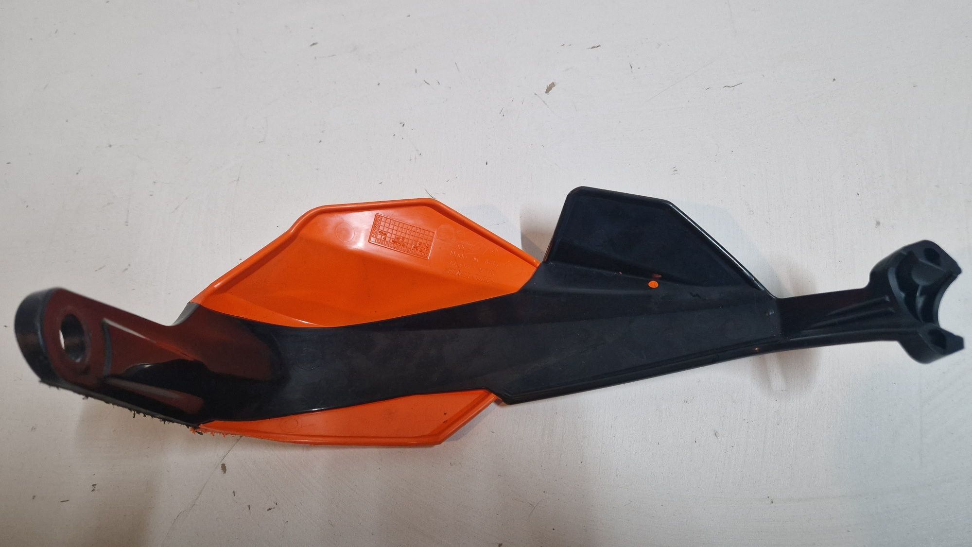KTM Duke 125 21" 22"  Handbary Osłona dłoni