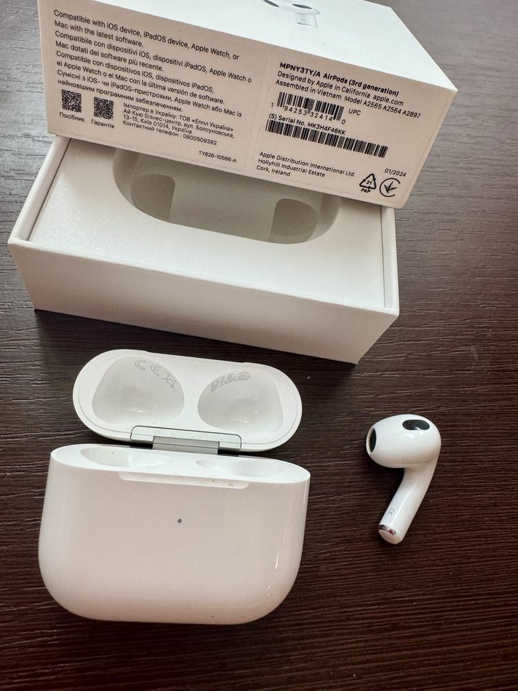 Продам Наушники  AirPods 3. Оригинал!