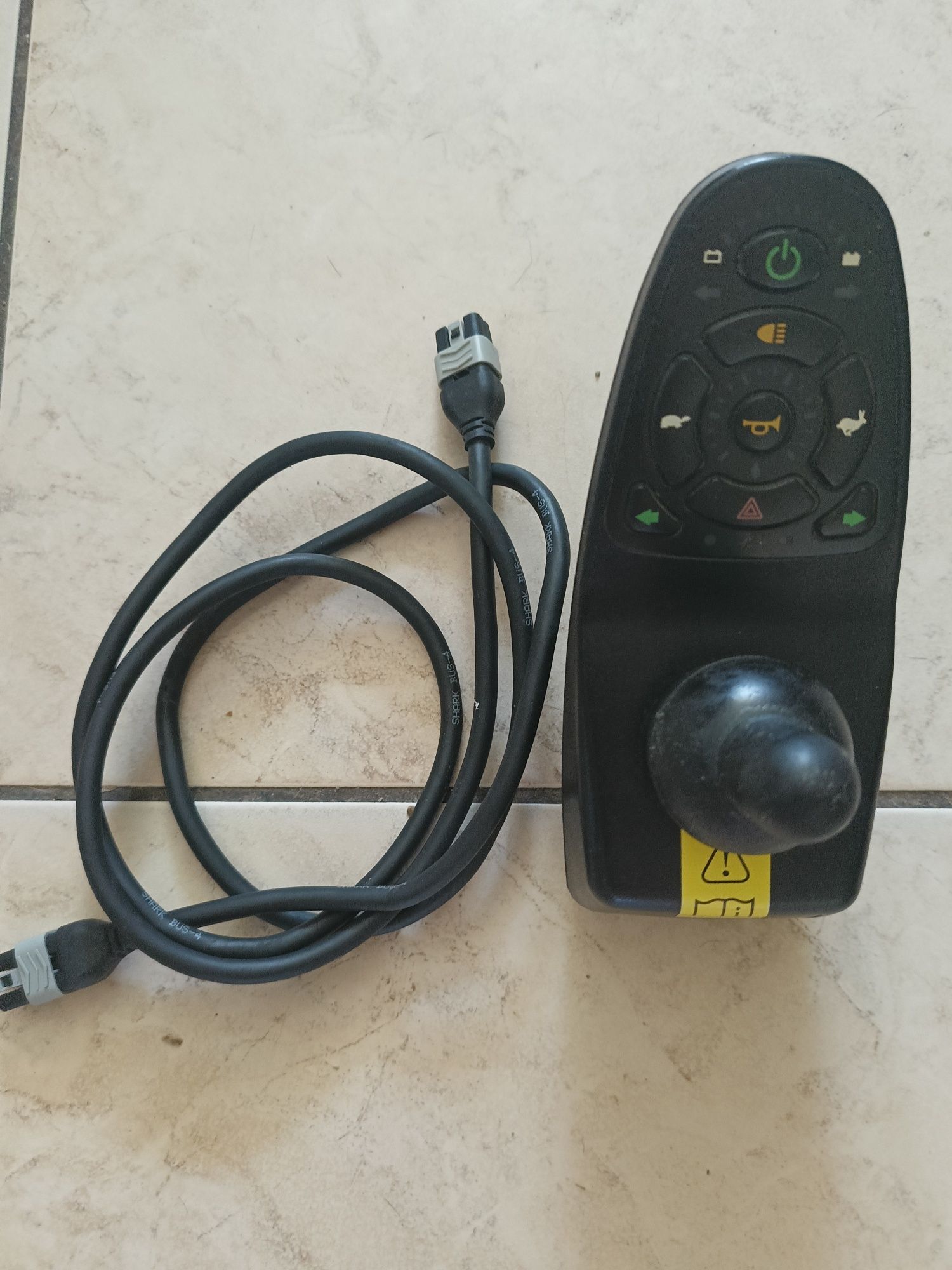 Wózek elektryczny inwalidzki Joystick Shark DYNAMIC DK-REMD31
