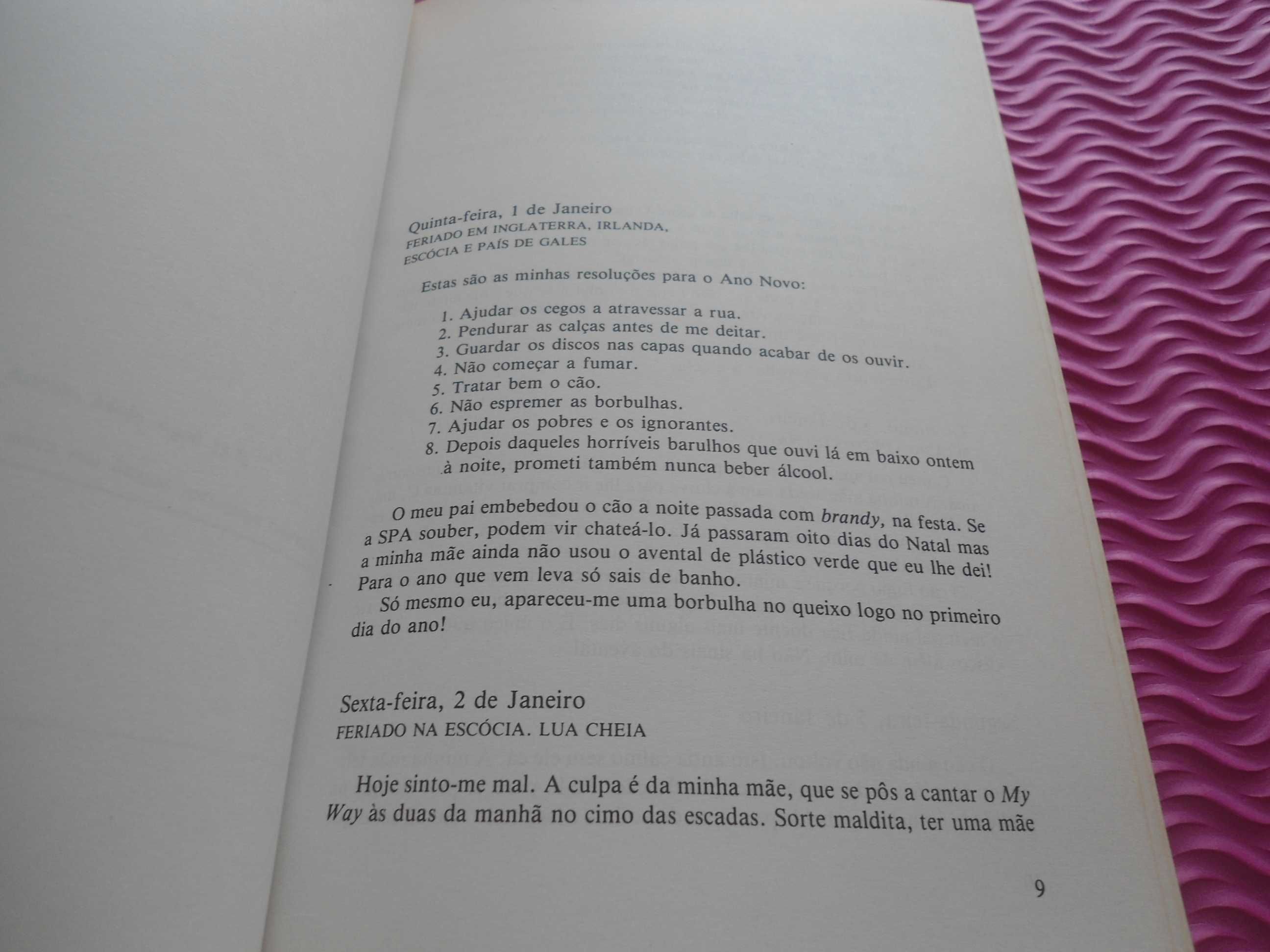 O Diário Secreto de Adrian Mole aos 13 anos e 3/4 de Sue Townsend