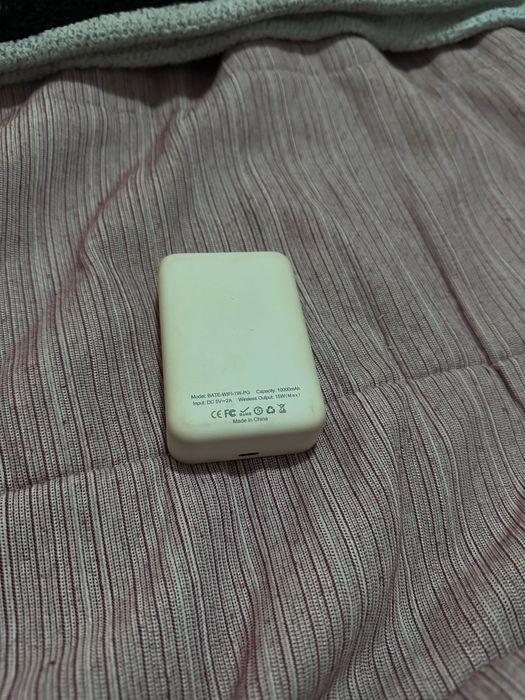 Powerbank 10.000 mAh com carregamento sem fios (wireless)