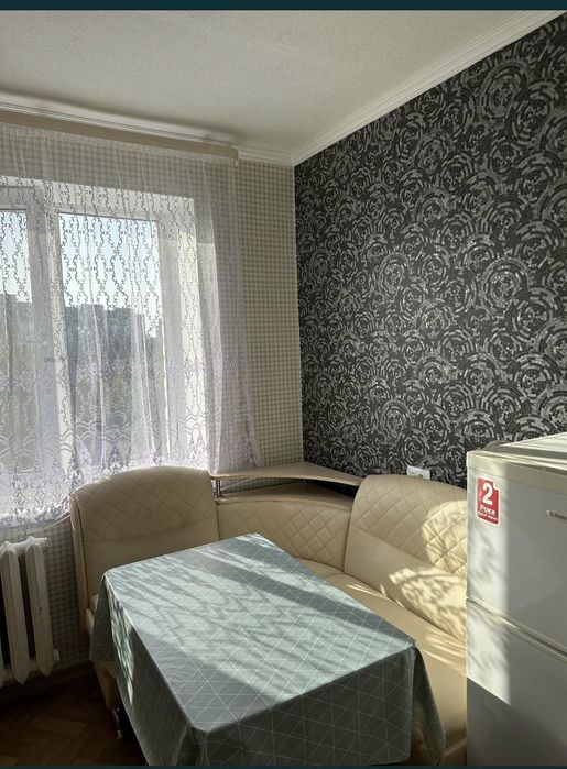 Квартира подобово, Лозова