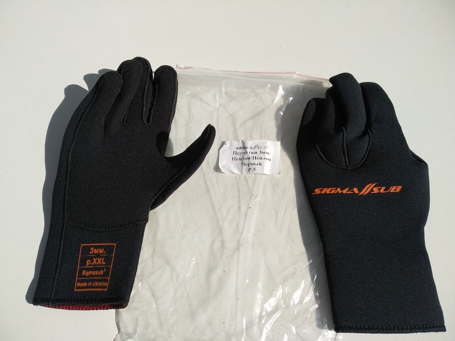 Перчатки та  шкарпетки для підводного полювання