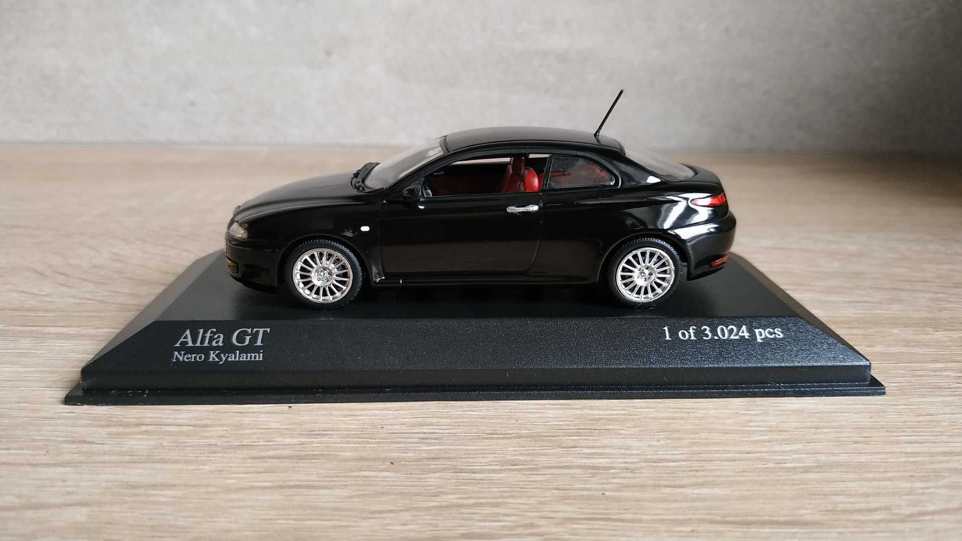 Alfa Romeo GT 2003 (Minichamps) 1/43 1:43