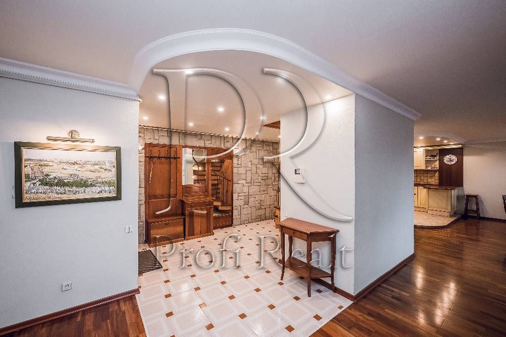 Продаж 2 рівневої квартири, Позняки, Драгоманова 17/Осокорки