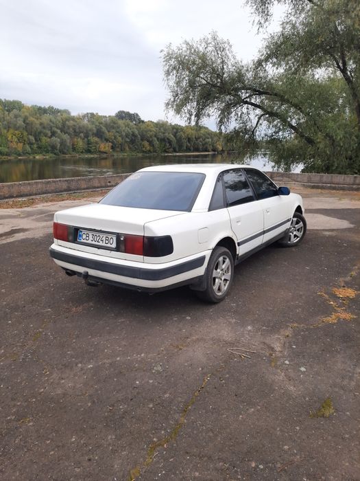 Продам Ауді 100 с4  2.0аае 1993