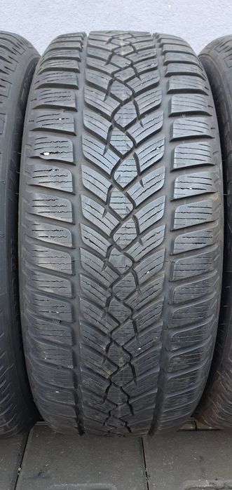 215/55/17 Fulda Kristall