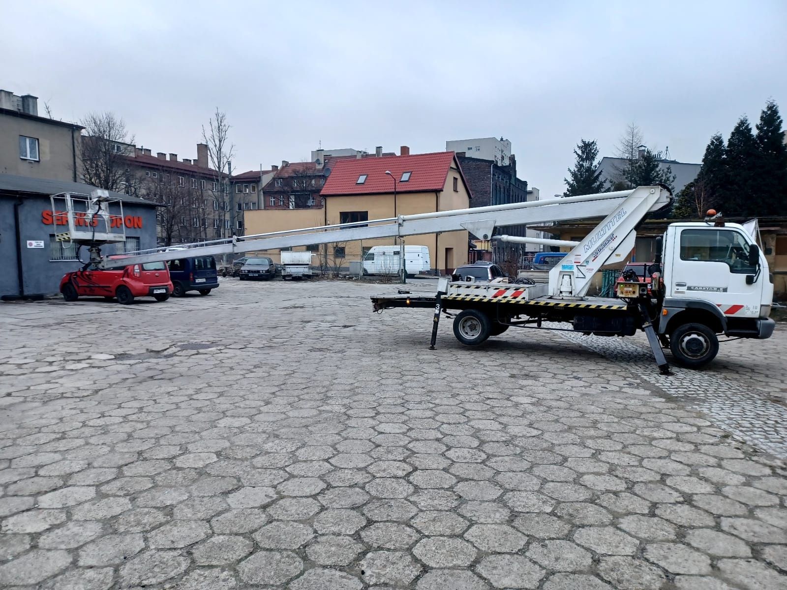 Wynajem zwyżka, podnośnik koszowy 18m  podnośnika, zwyżki