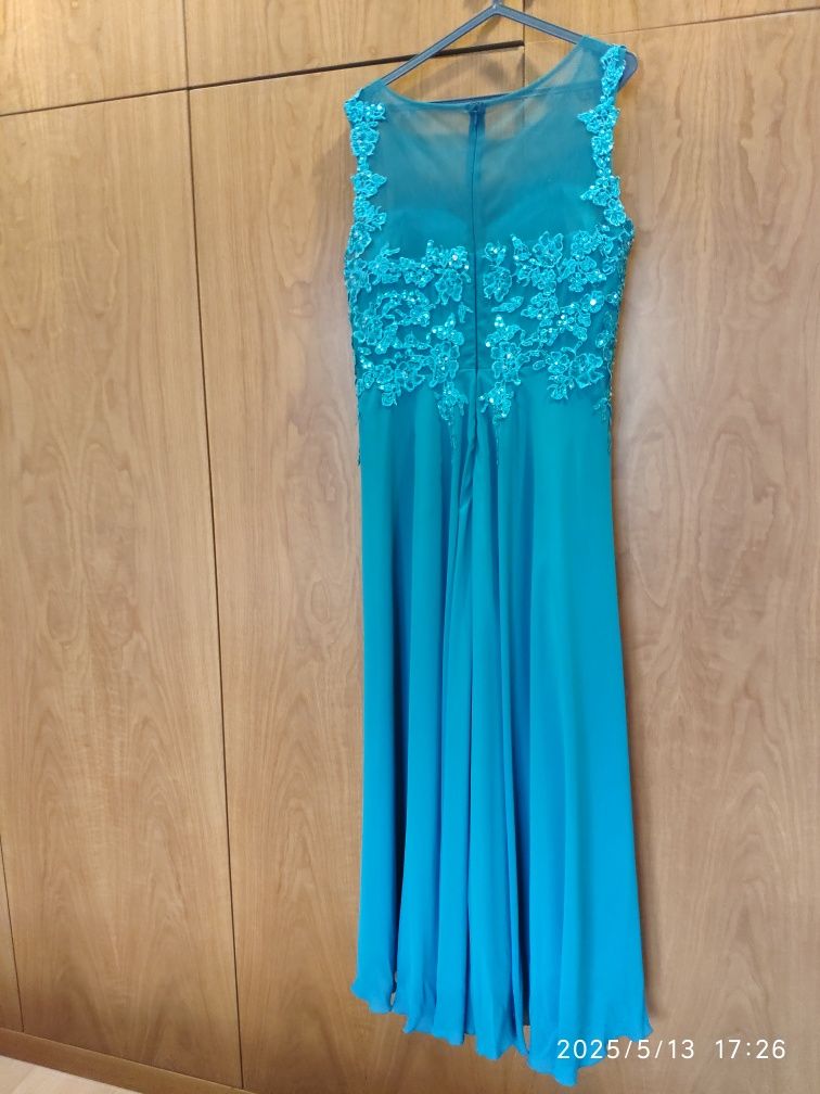Vestido de cerimónia, cor verde esmeralda