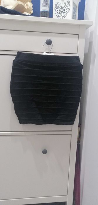 Spódniczka mini Amisu r. S