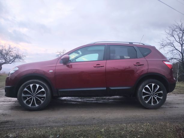 NISSAN QASHQAI TEKNA 1.6. SUPER STAN. Niski Przebieg. Bogata Wersja!