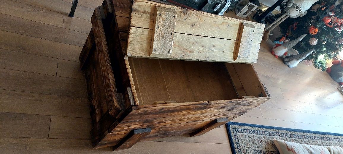 Skrzynia drewniana na buty , szafka na buty regał
