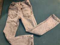 Spodnie dżinsy jeansy 98/104 dla chłopca szare Next skinny rurki