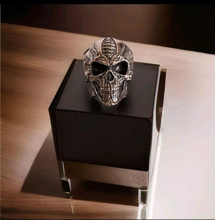 Кольцо череп серебро