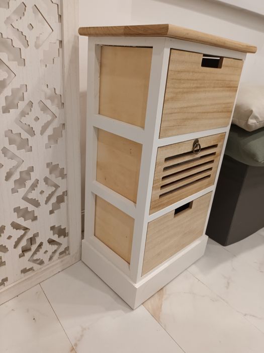 Pequeno móvel 80 cm