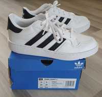 Buty Adidas - team Court C rozm.34