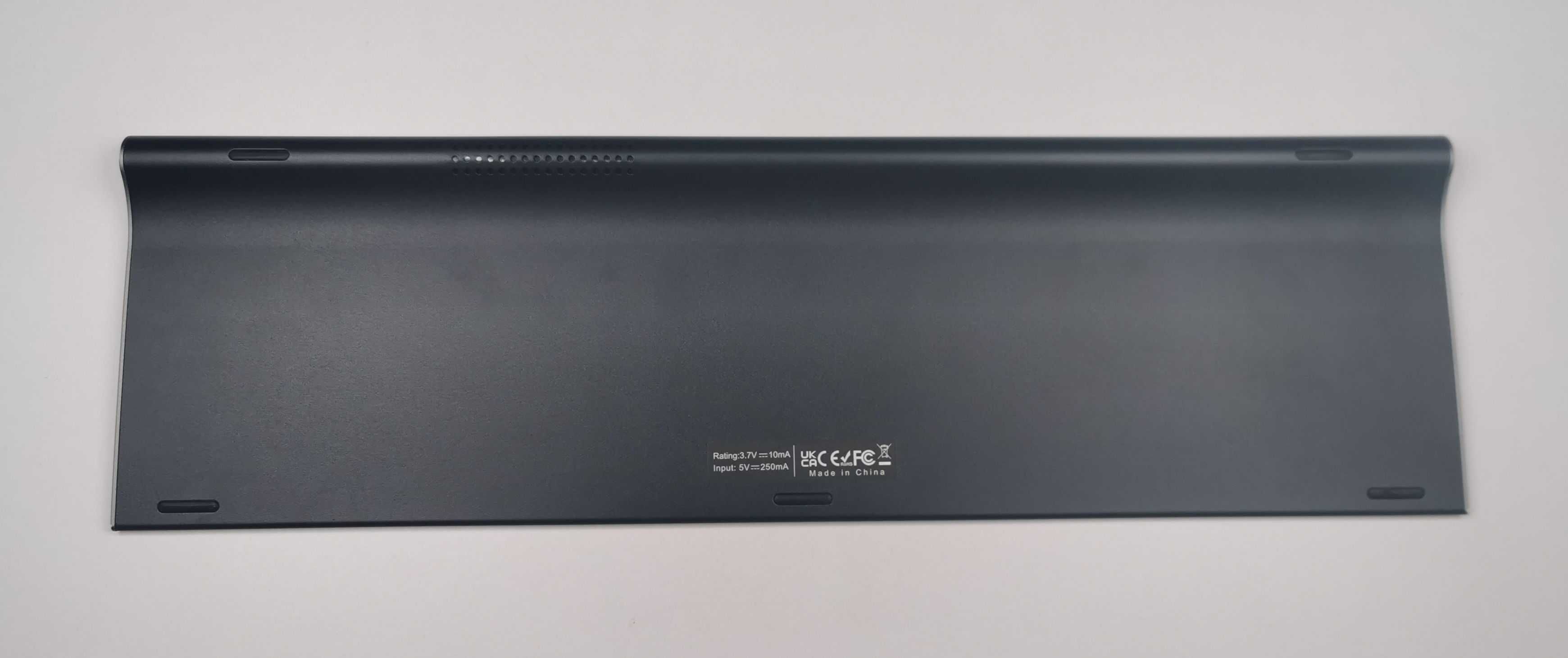 Ultra cienka Klawiatura bezprzewodowa AZERTY z 3 kanałami Bluetooth