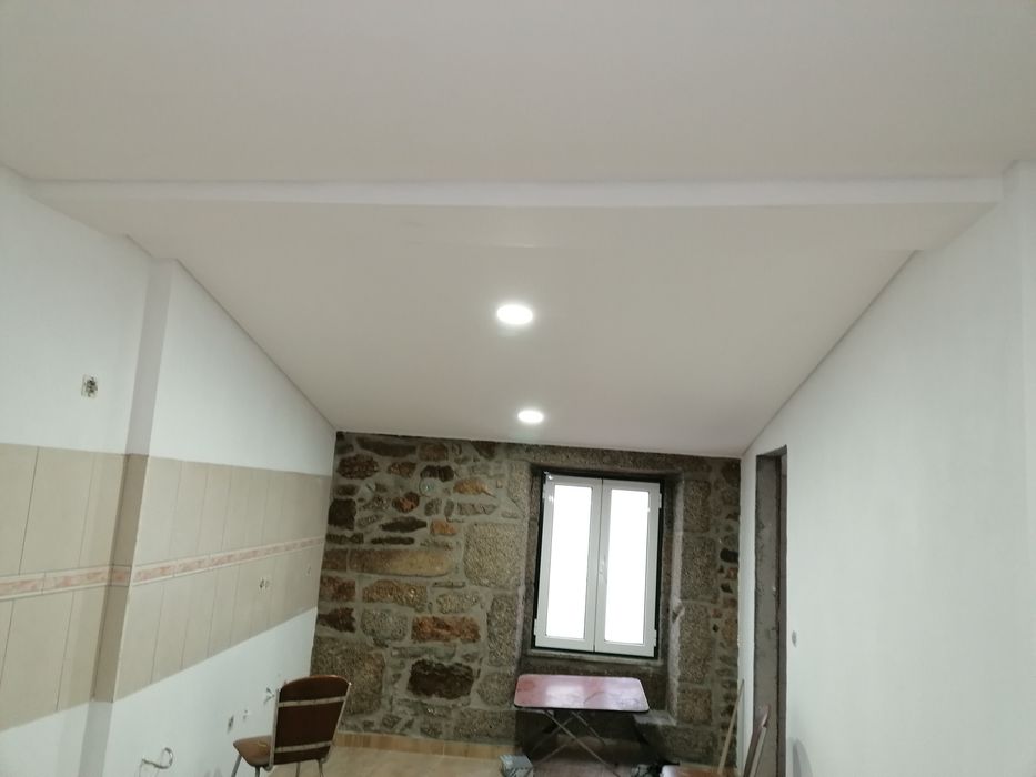 Remodelação total de interiores e exterior