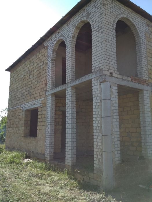 Продам дом с участком на ул. Л.Украинки, 8 (г.Арциз, Одесская область)