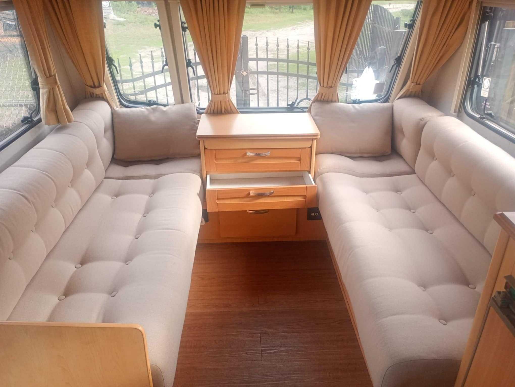 Sprzedam przyczepę kempingową
