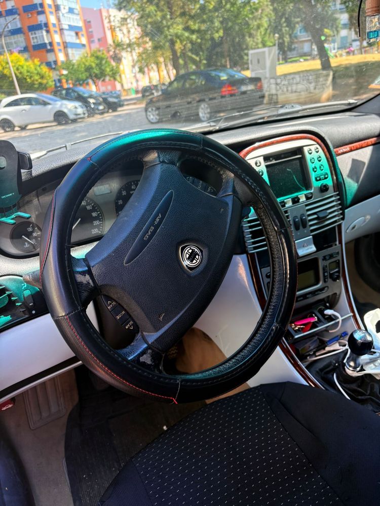 Vendo Lancia Lybra para sair rapido