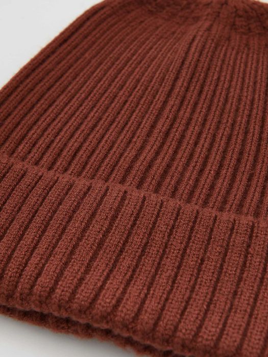 Шапка Reserved (ribbed)