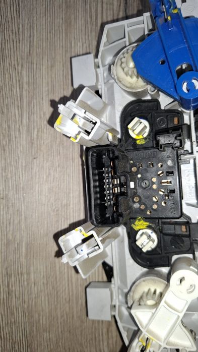 Блок управління пічкою Renault Sandero