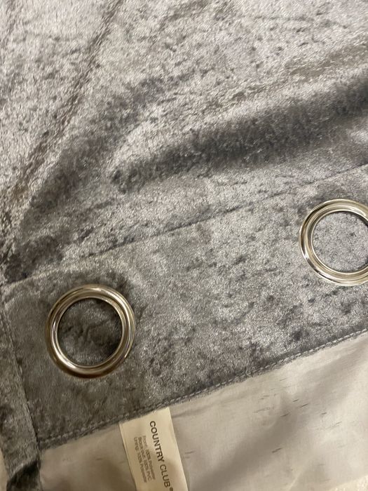 Щтора велюровая  блекаут на люверсах