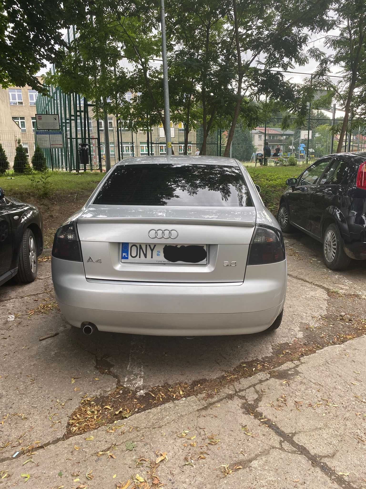Sprzedam /  Audi A4 B6 2.0 / Zadbany/ Doinwestowany /
