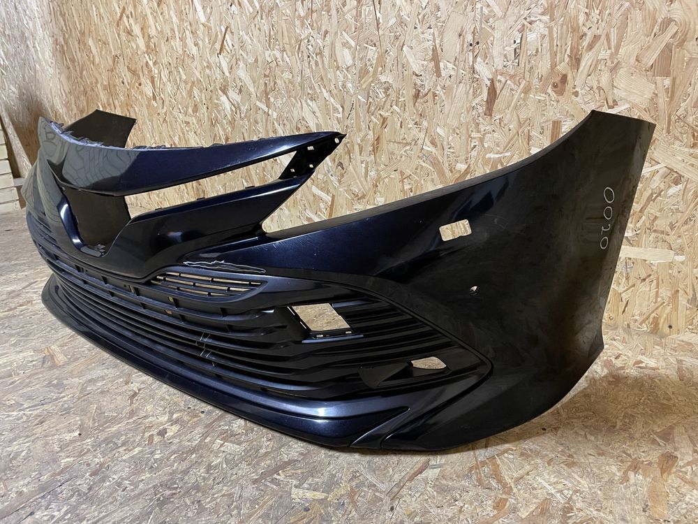 Бампер передний Toyota Camry 8 70 LE XLE 2017-2018-2019-2020